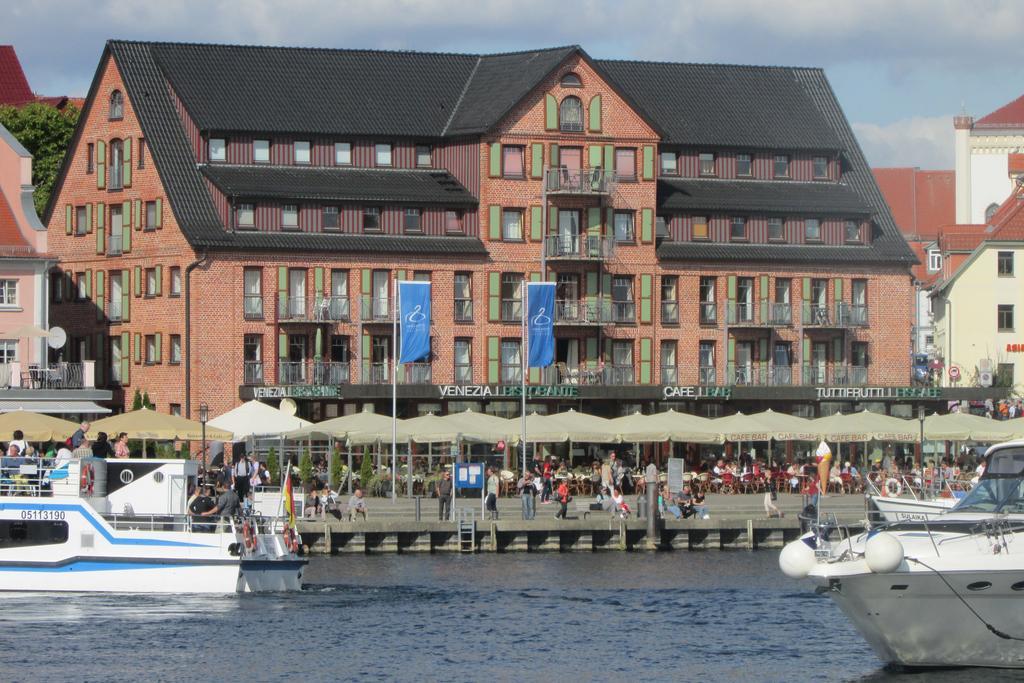 Ferienwohnung Reinersmann Waren  Exterior foto
